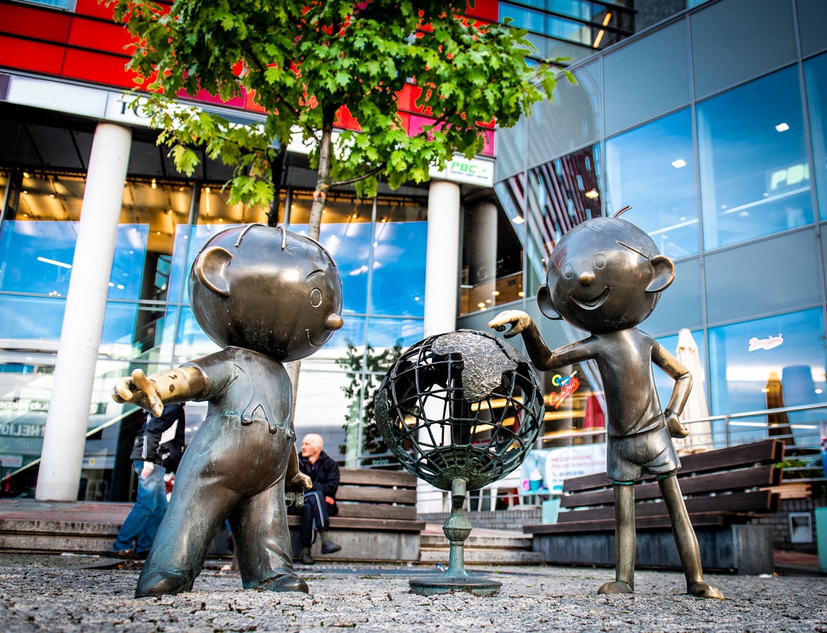 photo gallery image 01